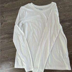 PLAIN WHITE LONG SLEEVE